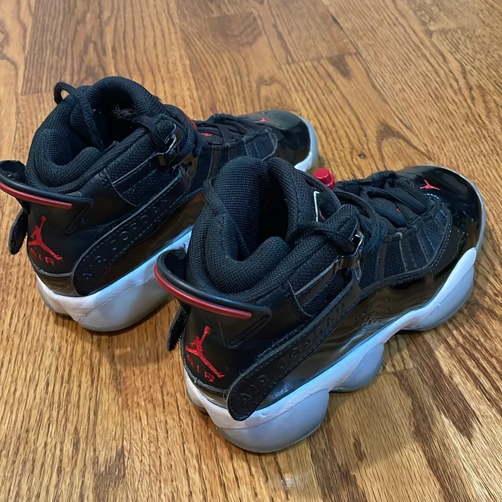 Jordan 6 Rings Black/Gym Red/White Sneakers. Size 3.5Y. Excellent Condition.